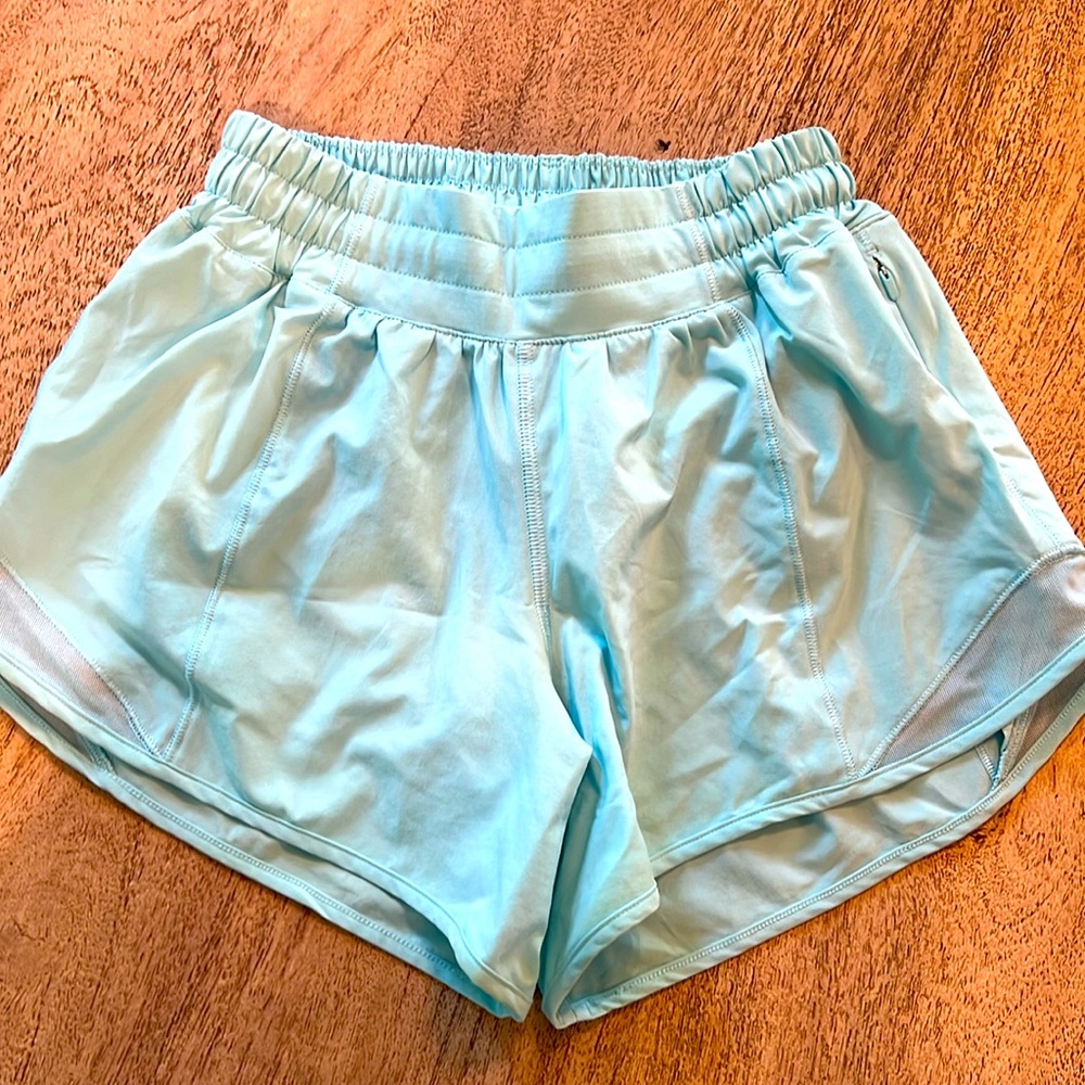 Lululemon short 2 Tall
